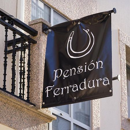 Pension Ferradura Melide Eksteriør billede